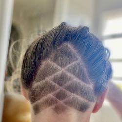 J's Barber Shop