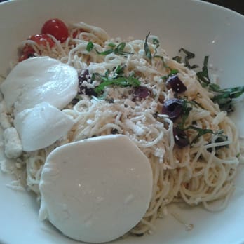 Blind Faith Cafe - Pasta caprese - Vegetarian Near Me - Evanston, Illinois Blind Faith Cafe - Pasta caprese - Vegetarian Near Me - Evanston, Illinois