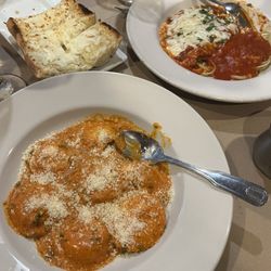 Mario's Ristorante Italiano - Lobster Ravioli, Chicken Parmigiana, and Garlic Bread