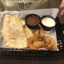 Quesadilla (chicken, bacon and ranch)