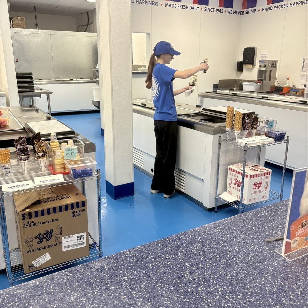 Handel's Homemade Ice Cream - Ice Cream & Frozen Yogurt Near Me - Gilbert, Arizona Handel's Homemade Ice Cream - Ice Cream & Frozen Yogurt Near Me - Gilbert, Arizona