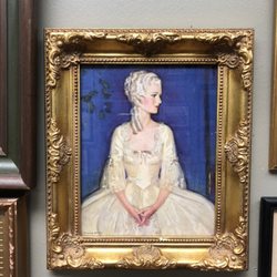 Trouvaille Antiques - Portrait
