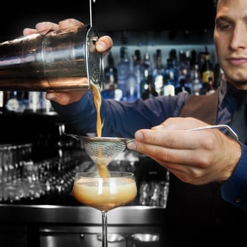 The Light Lounge - Cocktail Bars Near Me - London, XGL The Light Lounge - Cocktail Bars Near Me - London, XGL
