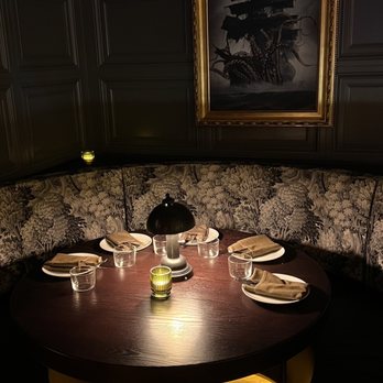 Captain's Quarters - Table for four - Cocktail Bars Near Me - San Diego, California