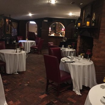 Antrim 1844 - Smokehouse - Hotels Near Me - Taneytown, Maryland Antrim 1844 - Smokehouse - Hotels Near Me - Taneytown, Maryland