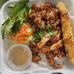 Chicken and pork vermicelli Chicken and pork vermicelli