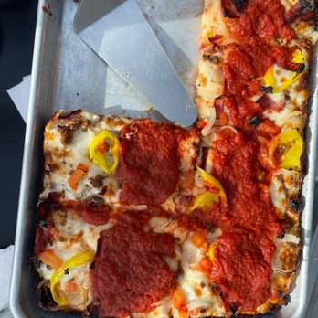 Detroit Pizza Bar - The Ohio players - Pizza Near Me - Detroit, Michigan Detroit Pizza Bar - The Ohio players - Pizza Near Me - Detroit, Michigan