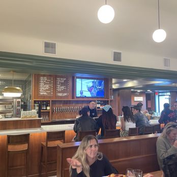Mooney’s Pizza - Pizza Near Me - Long Beach, California