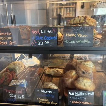 Drowsy Whaler - Breakfast & Brunch Near Me - Stratford, Connecticut