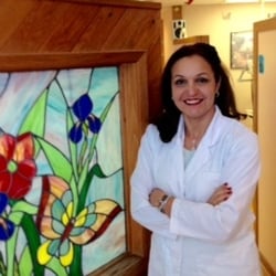 Parisa Ezzati, DDS