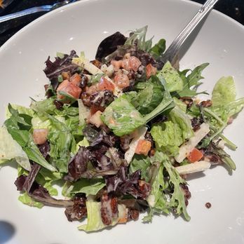 Firebirds Wood Fired Grill - Mixed green salad - Steakhouses Near Me - Niles, Ohio