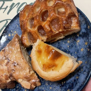 Tous Les Jours - Almond croissant, Guava Danish, Egg tart - Desserts Near Me - Brea, California