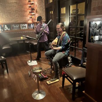 Bugatti's Steak & Pasta - Live music Fridays - Steakhouses Near Me - St. Charles, Missouri