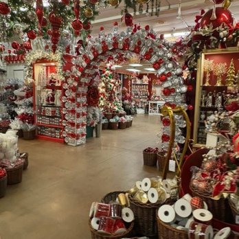 Decorator's Warehouse - Classic & traditional red! - Christmas Trees Near Me - Arlington, Texas