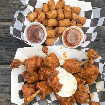 Fryer basket in action