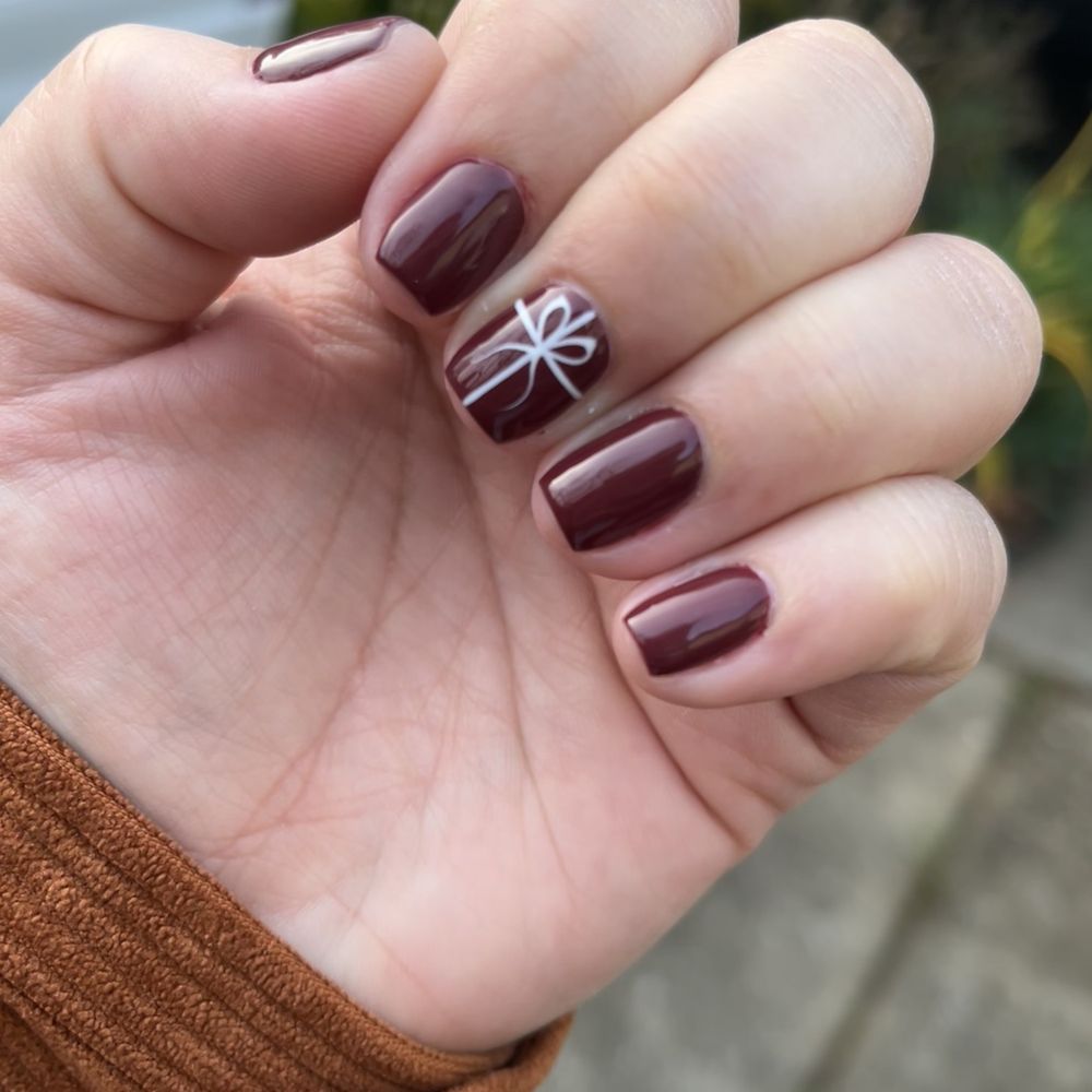 VO Nails Spa - Gel manicure with design - Nail Salons Near Me - Jacksonville, North Carolina VO Nails Spa - Gel manicure with design - Nail Salons Near Me - Jacksonville, North Carolina