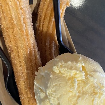 Churro Boss - churro sunday w/ vanilla ice cream - Desserts Near Me - Covina, California Churro Boss - churro sunday w/ vanilla ice cream - Desserts Near Me - Covina, California