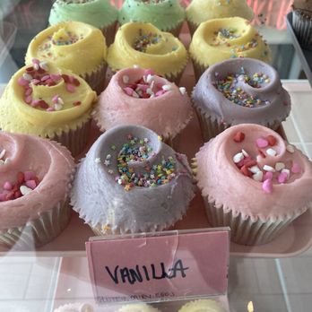Primrose Bakery - Bakeries Near Me - London, XGL
