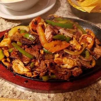 Los Hermanos Mexican Grill - Shrimp steak chicken fajitas - Mexican Near Me - Clarksville, Tennessee Los Hermanos Mexican Grill - Shrimp steak chicken fajitas - Mexican Near Me - Clarksville, Tennessee