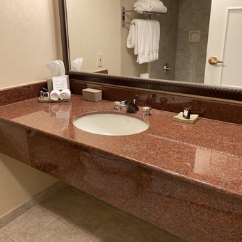Omni Interlocken Hotel - Outdated countertops and fixtures - Hotels Near Me - Broomfield, Colorado