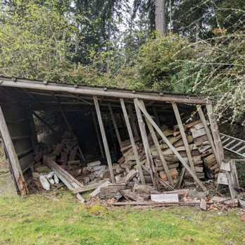 Gig Harbor Junk and Demo - Before - Junk Removal & Hauling Near Me Gig Harbor Junk and Demo - Before - Junk Removal & Hauling Near Me