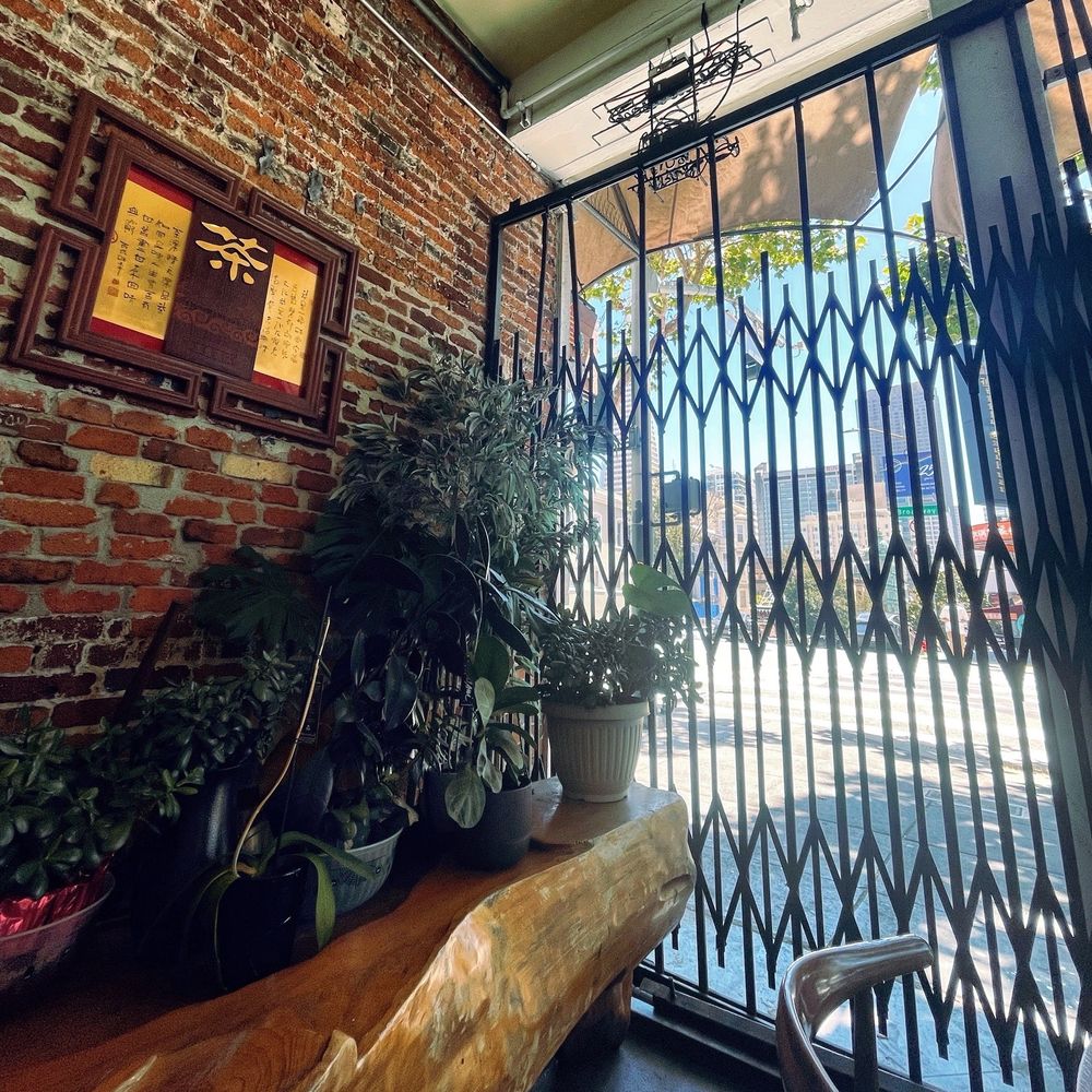 Osmanthus Dim Sum Lounge - Outside area. - Cocktail Bars Near Me - San Francisco, California Osmanthus Dim Sum Lounge - Outside area. - Cocktail Bars Near Me - San Francisco, California