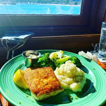Moby Dick Restaurant - American Near Me - Santa Barbara, California
