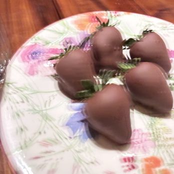 Founding Farmers DC - Chocolate Strawberries - American Near Me - Washington, DC, District of Columbia