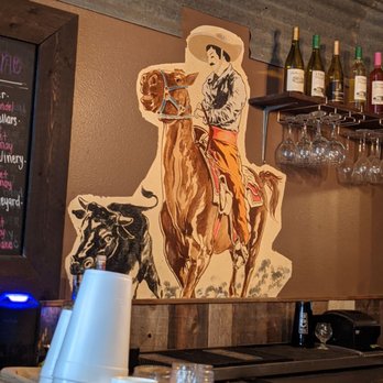 El Parque - Bar picture - Mexican Near Me - Fallbrook, California El Parque - Bar picture - Mexican Near Me - Fallbrook, California