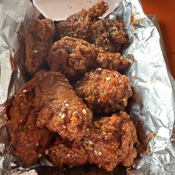 CM Korean Fried Chicken - Spicy Garlic Wings - Chicken Shop Near Me - Indianapolis, Indiana