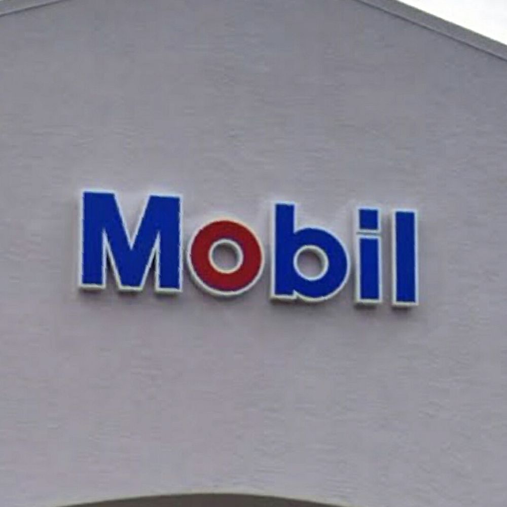 Mobil - a sign on a building that says mobil - Gas Stations Near Me - Boca Raton, Florida Mobil - a sign on a building that says mobil - Gas Stations Near Me - Boca Raton, Florida