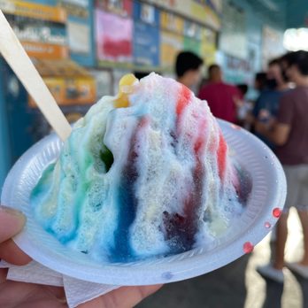 Waiola Shave Ice - Waiola rainbow - Ice Cream & Frozen Yogurt Near Me - Honolulu, Hawaii Waiola Shave Ice - Waiola rainbow - Ice Cream & Frozen Yogurt Near Me - Honolulu, Hawaii