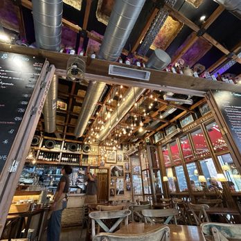 Bar Agustin & Company - Tapas Bars Near Me - Seville, SE Bar Agustin & Company - Tapas Bars Near Me - Seville, SE