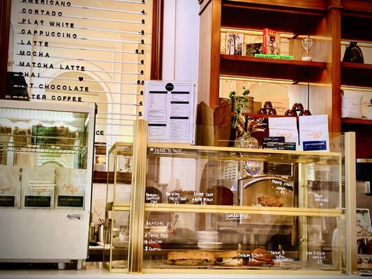 Avva Coffee Beverly Hills by null