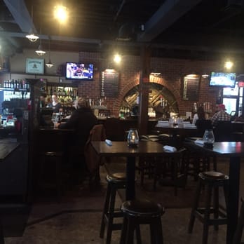 U Pick 6 Tap House - U Pick Six - Pubs Near Me - Erie, Pennsylvania