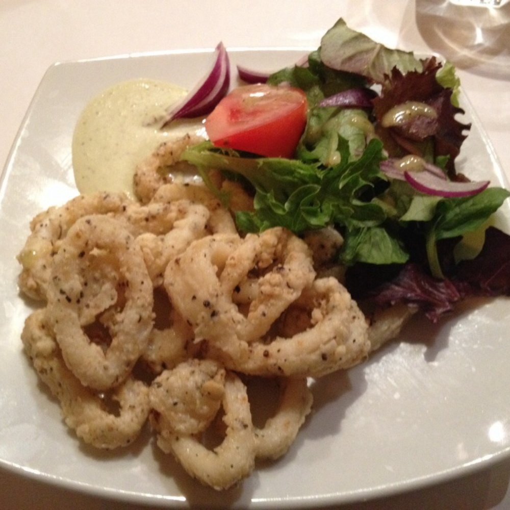 Salt and pepper calamari