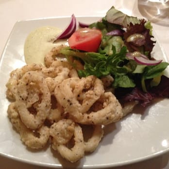 Vons - Salt and pepper calamari - Australian Near Me - Melbourne, VIC