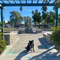 Walnut Grove Park - Entrance and water fountain.
