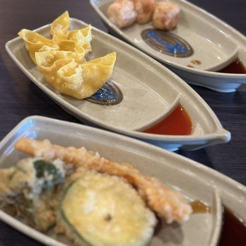 Sushi Lover Madison - Shumai (8ct) Crab Rangoon (8ct) Vegetable Tempura (8ct) - Japanese Near Me - Madison, Wisconsin Sushi Lover Madison - Shumai (8ct) Crab Rangoon (8ct) Vegetable Tempura (8ct) - Japanese Near Me - Madison, Wisconsin