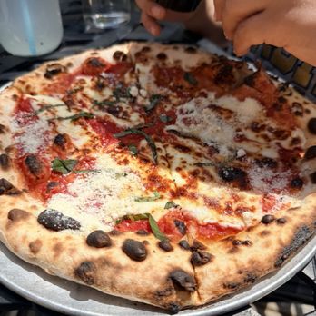 Dodici Pizza & Wine - Margarita pizza - Pizza Near Me - Brownsville, Texas Dodici Pizza & Wine - Margarita pizza - Pizza Near Me - Brownsville, Texas