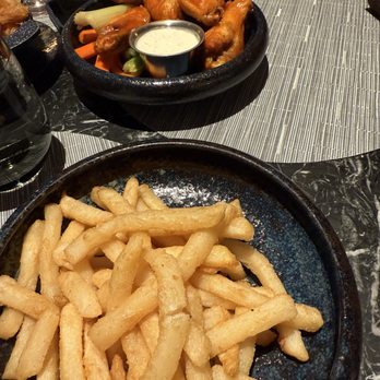 Hilton Columbus/Polaris - Chicken and fries - Hotels Near Me - Columbus, Ohio Hilton Columbus/Polaris - Chicken and fries - Hotels Near Me - Columbus, Ohio
