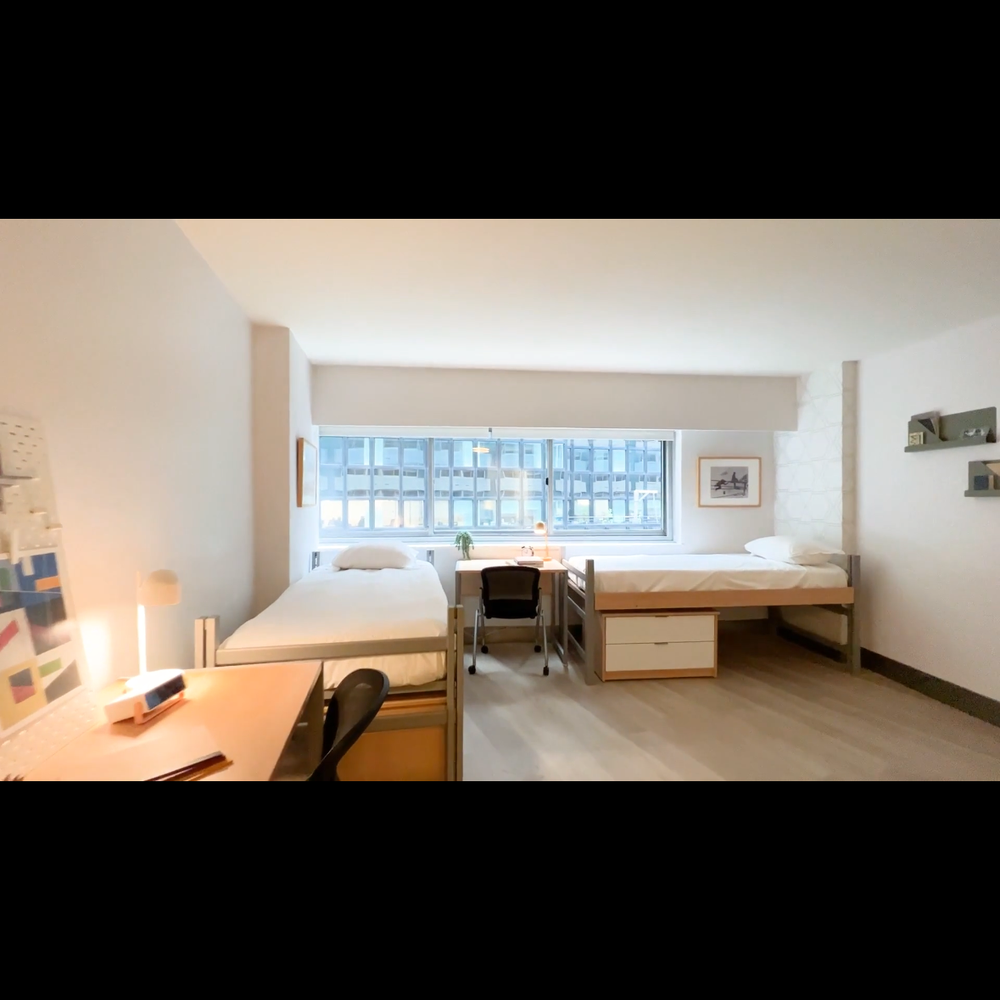 Found Study Midtown East - Advertised to us as a Deluxe Double room. - University Housing Near Me - New York, New York