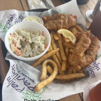 Crabby's Beachside Pavilion - Fish and chips - Seafood Near Me - Clearwater Beach, Florida Crabby's Beachside Pavilion - Fish and chips - Seafood Near Me - Clearwater Beach, Florida