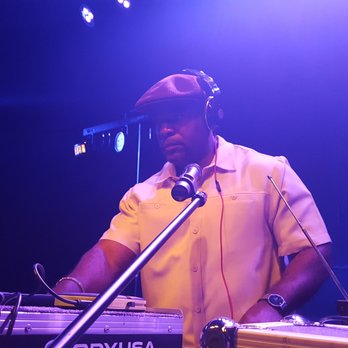 Smoov Entertainment - DJs Near Me Smoov Entertainment - DJs Near Me