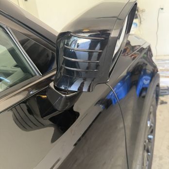 Quick Quack Car Wash - Mirror panel broken and turned inside out. - Car Wash Near Me - Phoenix, Arizona