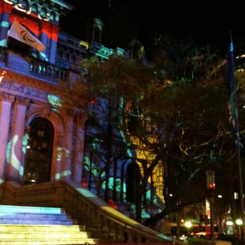 Sydney Town Hall - Landmarks & Historical Buildings Near Me - Sydney, NSW