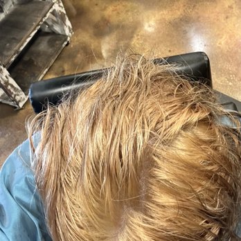 Supercuts - This is after stripping the toner out of my hair. - Hair Salons Near Me - Seminole, Florida Supercuts - This is after stripping the toner out of my hair. - Hair Salons Near Me - Seminole, Florida