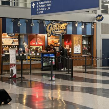 Garrett Popcorn Shops - Garrett Popcorn shop - Popcorn Shops Near Me - Chicago, Illinois Garrett Popcorn Shops - Garrett Popcorn shop - Popcorn Shops Near Me - Chicago, Illinois