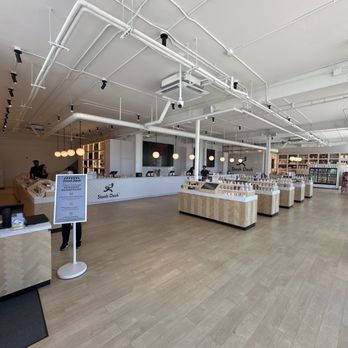 Stash Dash - Floor area - Cannabis Dispensaries Near Me - Los Angeles, California Stash Dash - Floor area - Cannabis Dispensaries Near Me - Los Angeles, California