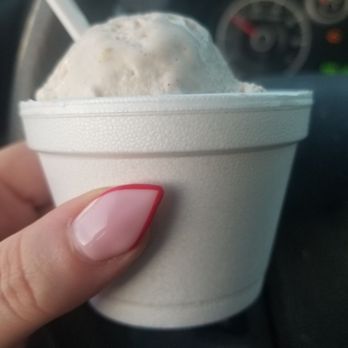 BG's Frosty Fare - Ice Cream & Frozen Yogurt Near Me - Bowling Green, Ohio